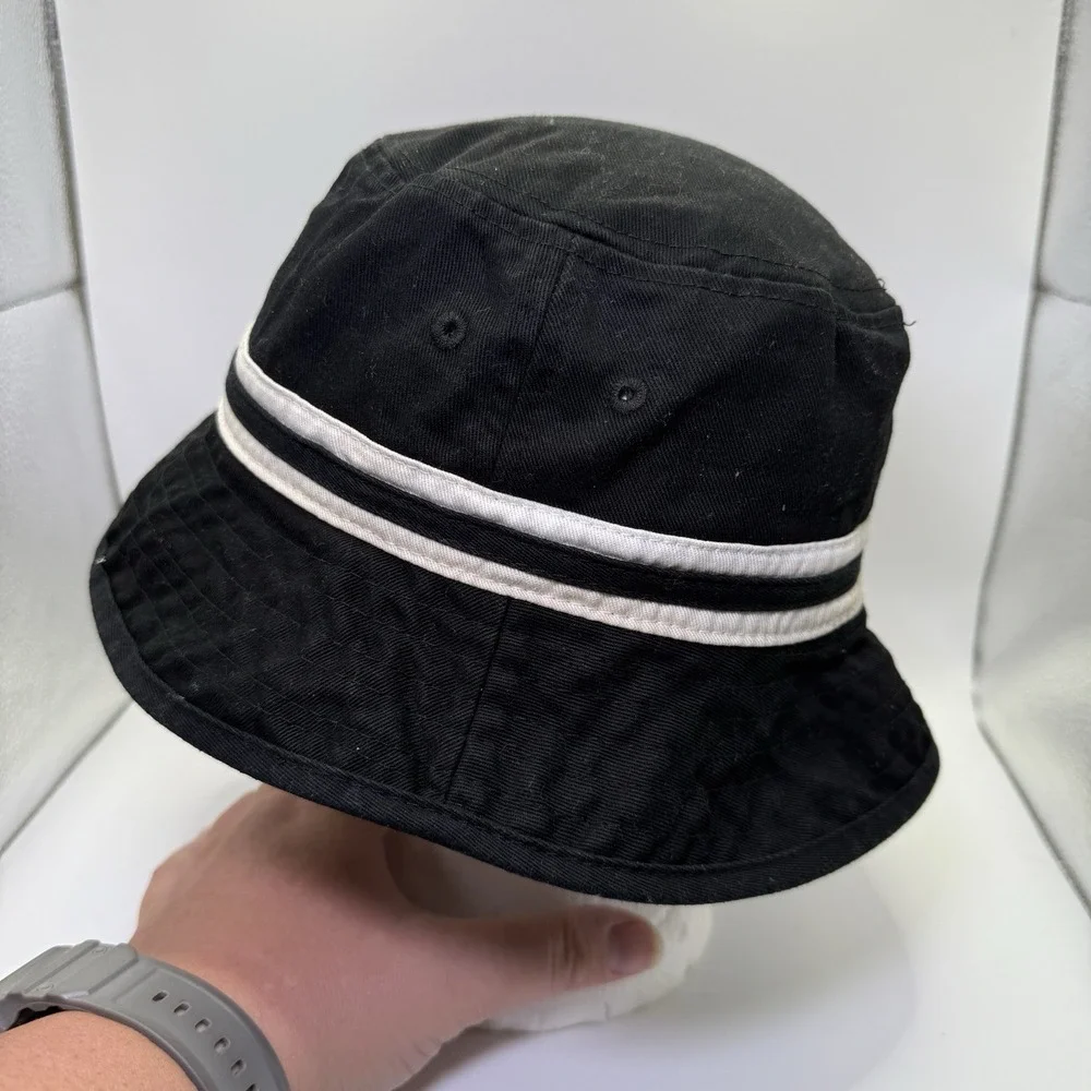 Mitchell &‎ Ness Brooklyn Nets Size Bucket Hat Cap Team Colors
